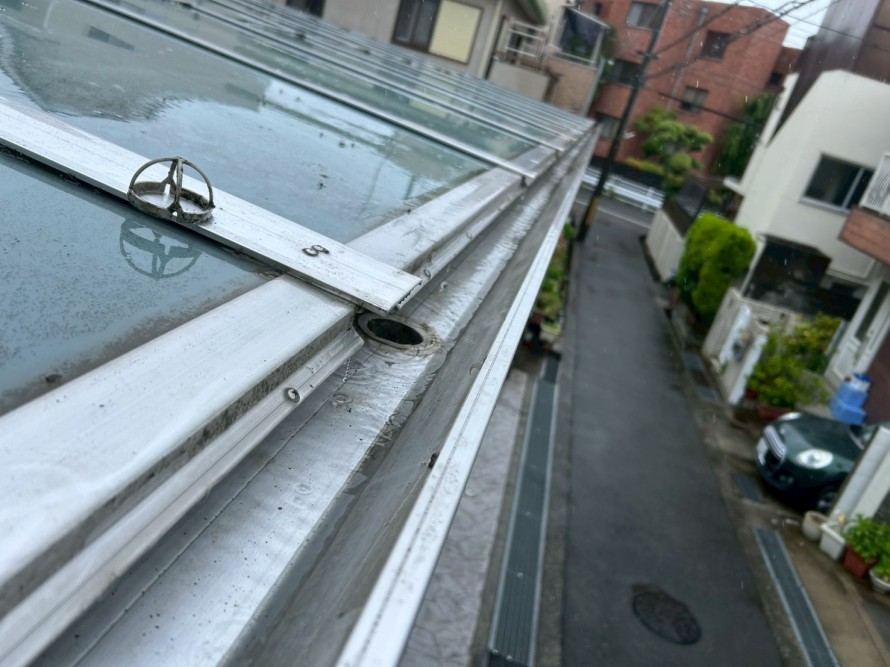 清掃後の雨樋